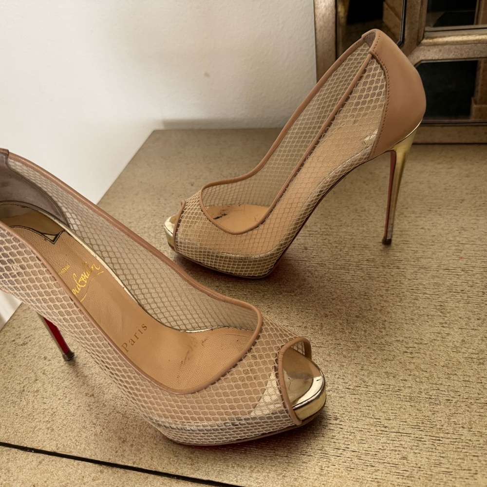 Christian Louboutin Beige and Gold Peep Toe Heels